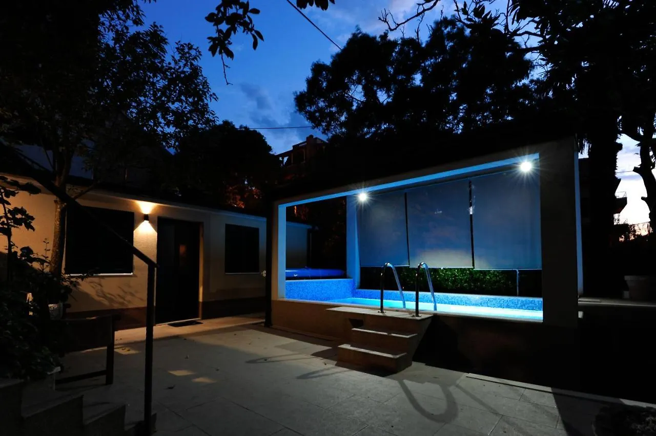 Luxury Villa Roza Split 0*,